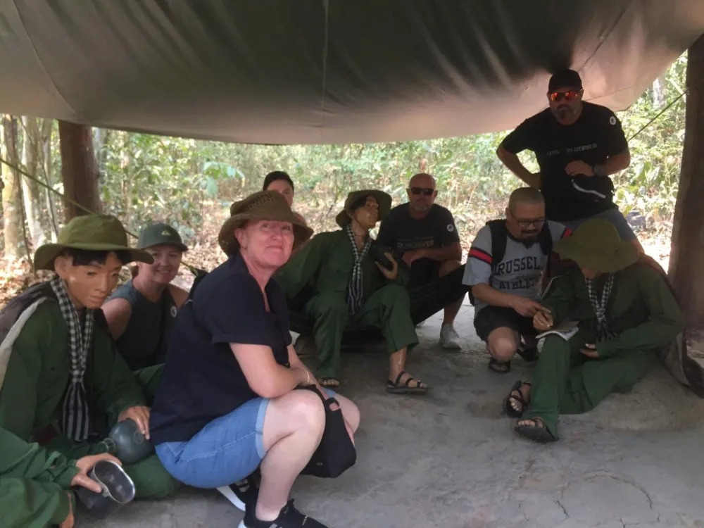 cu-chi-tour-carousel